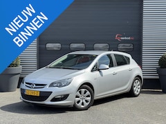 Opel Astra - 1.4 Edition | Navigatie | Trekhaak | Lichtmetalen Velgen | Cruise Control |
