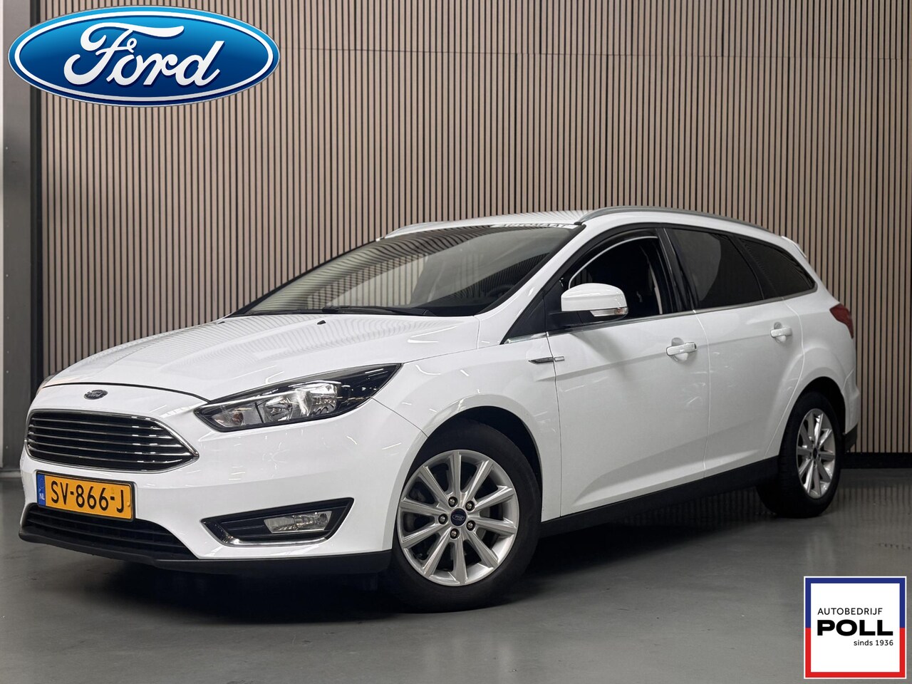 Ford Focus Wagon - 1.5 EcoBoost 150pk Automaat Titanium Voorruitverwarming Climat Apple CP Wagon 1e Eigenaar - AutoWereld.nl