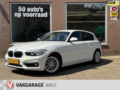 BMW 1-serie - 118i CORPORATE | NAVI | AUTOMAAT | CLIMA | PDC | ZOMER + WINTERSET