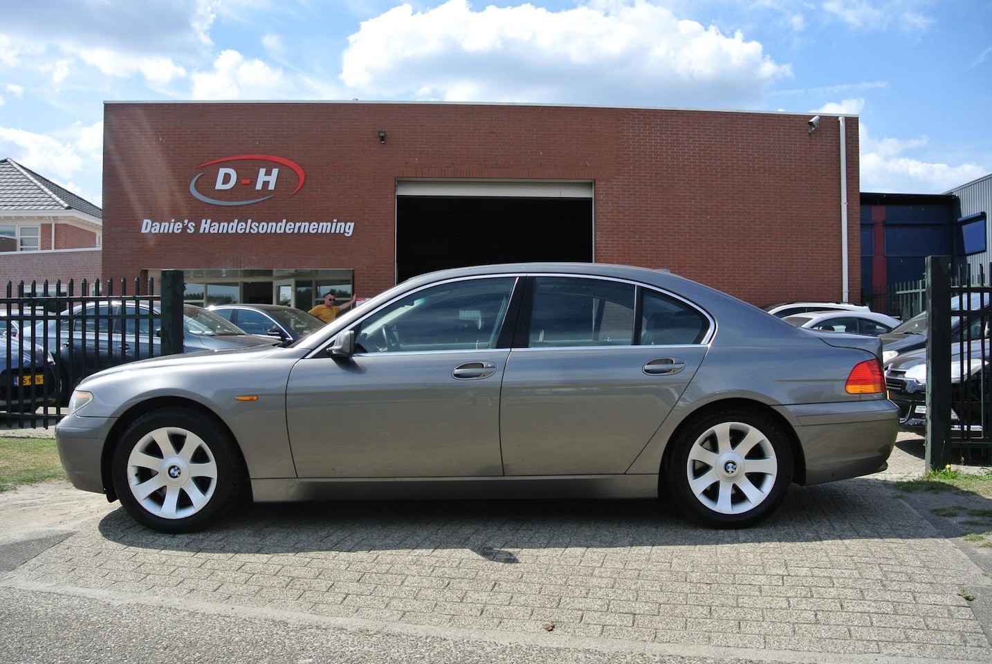 BMW 7-serie - 745i leder automaat let op zit wat werk aan de auto - AutoWereld.nl