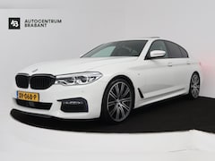 BMW 5-serie - 520i High Executive (PANORAMADAK, H&K, CAMERA, TREKHAAK, STOEL/STUUR VERWARMING, ELEKTR ST