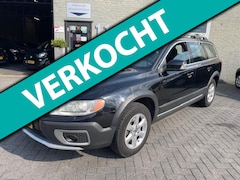 Volvo XC70 - 2.4D Summum Automaat ( LEES TEXT )