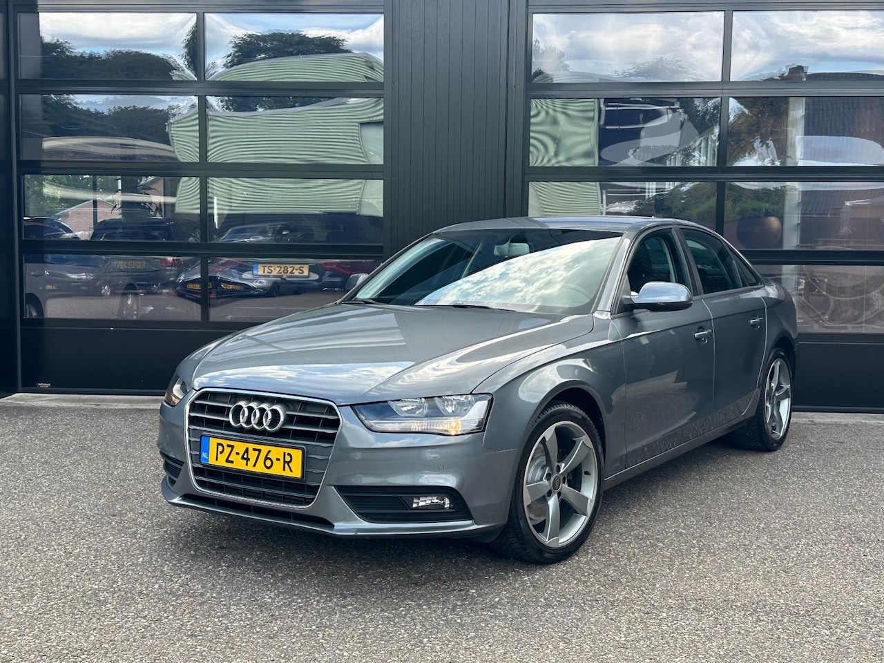 Audi A4 Limousine - 1.8 TFSI Pro Line Airco Navi Cruise PDC Trekh. - AutoWereld.nl