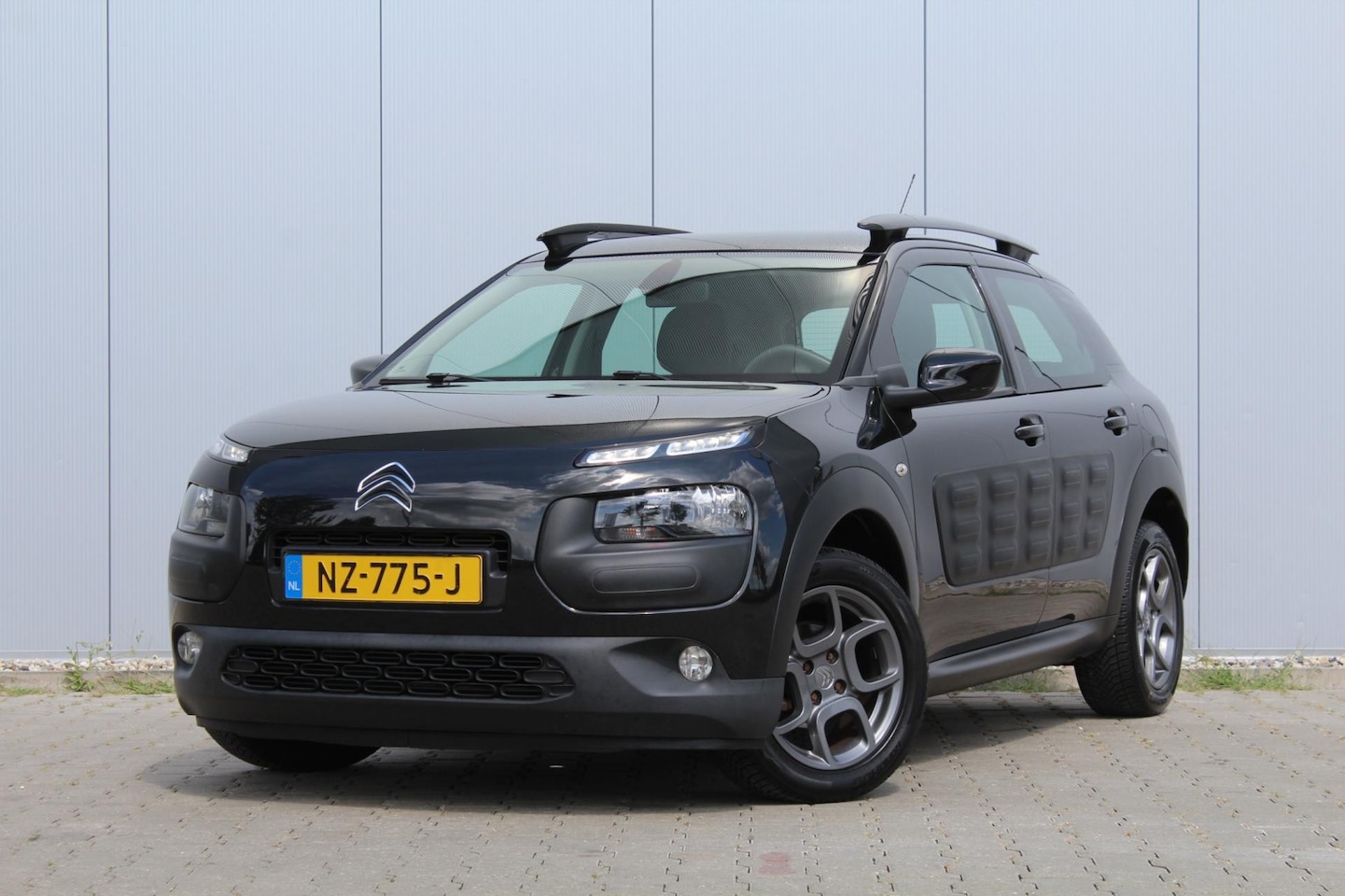 Citroën C4 Cactus - 1.2 PureTech Business | Clima / Cruise control | Navigatie | Camera | NAP | APK | - AutoWereld.nl