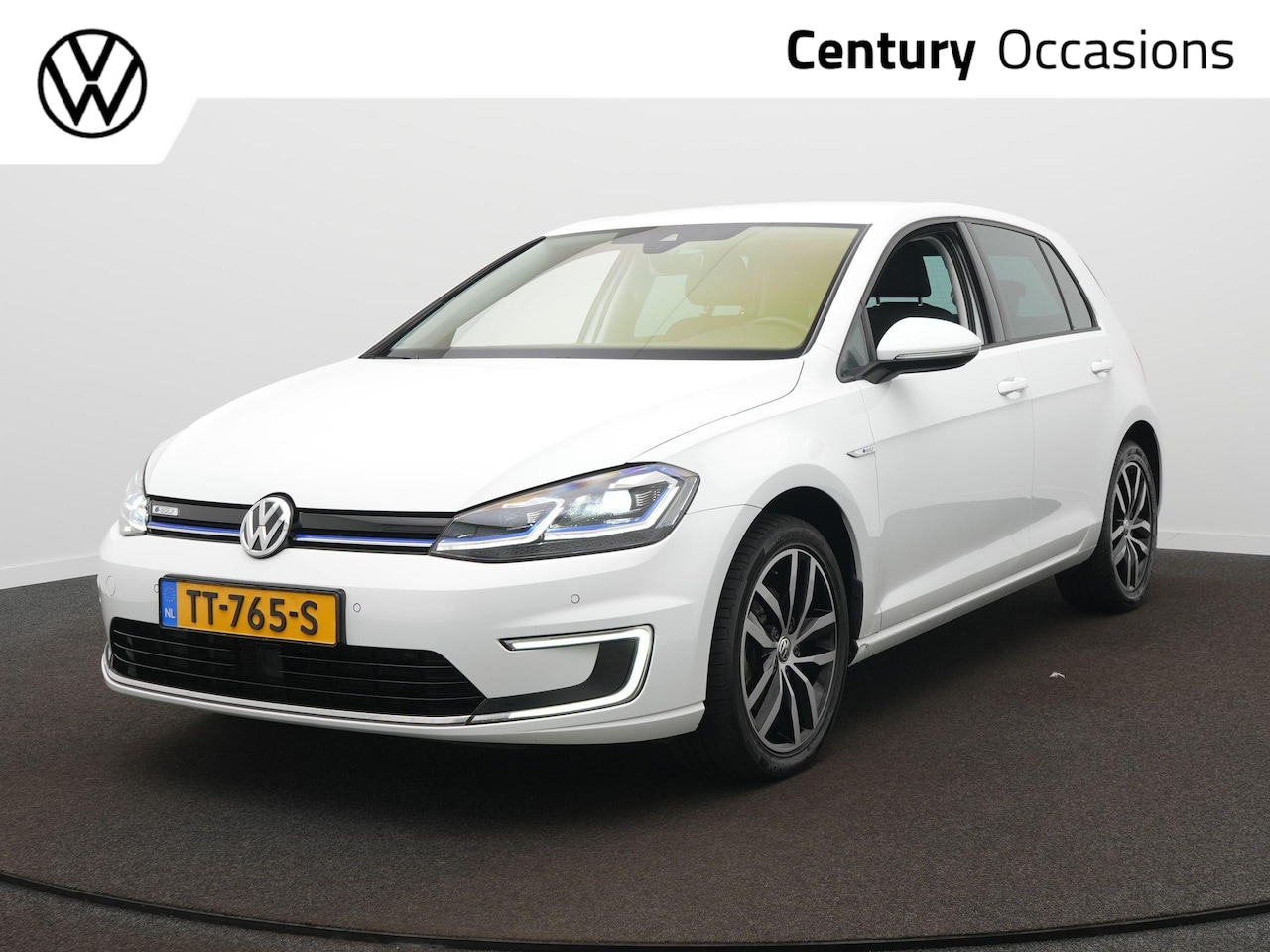 Volkswagen e-Golf - E-dition | Warmtepomp | Virtual Cockpit | Camera - AutoWereld.nl