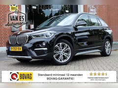 BMW X1 - sDrive18i High Executive / Pano / Leder / Camera / Dealeronderhouden
