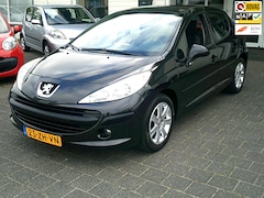 Peugeot 207 - 1.4 VTi Cool 'n Blue (5-drs./AIRCO)