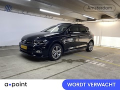 Volkswagen Polo - 1.0 TSI Highline Business R 95 pk | Navigatie | Panoramadak | Parkeersensoren | Achteruitr
