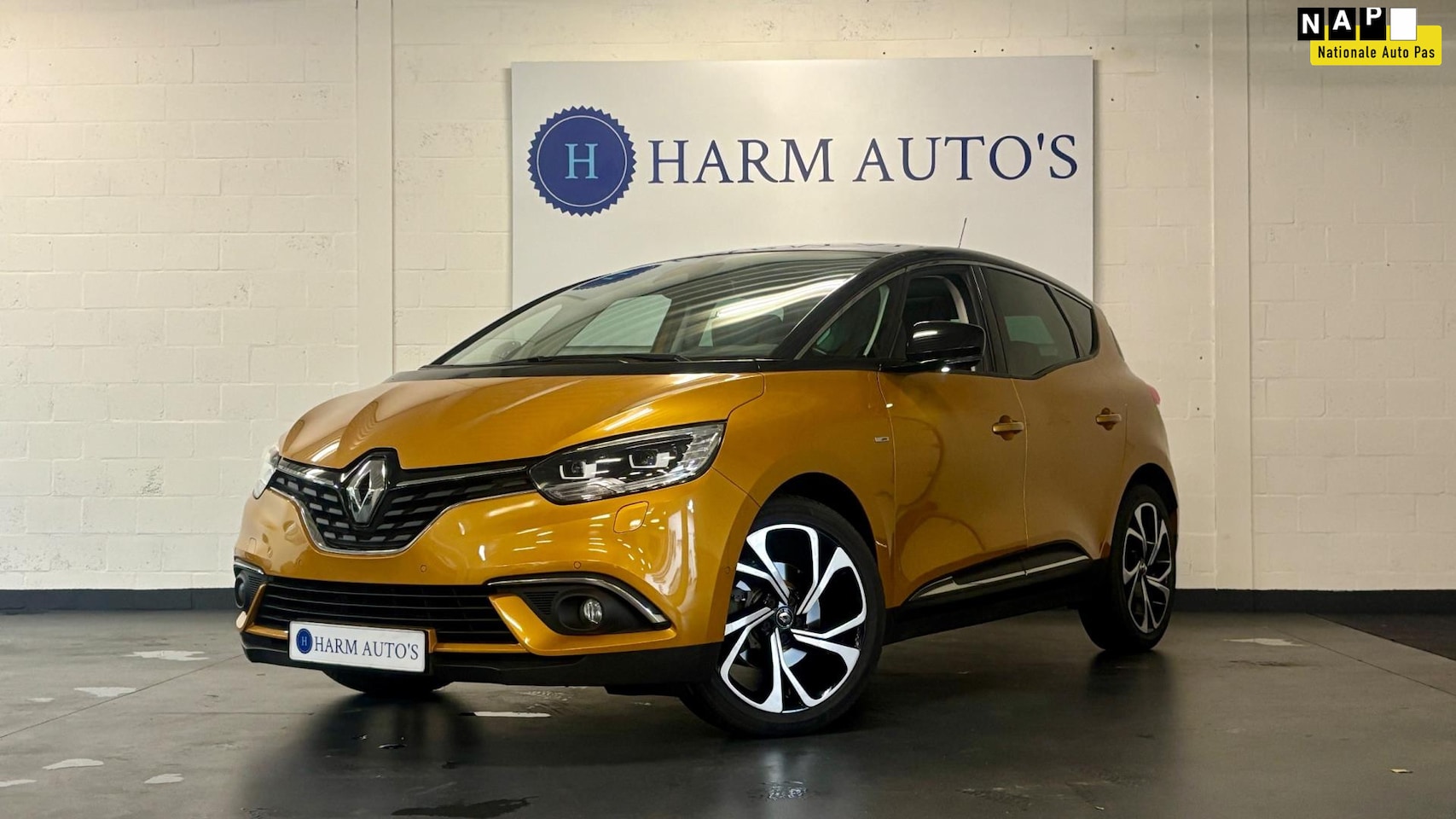 Renault Scénic - 1.2 TCe Bose 131pk Navi/CAM/PDC/Cruise/Massage/LED - AutoWereld.nl