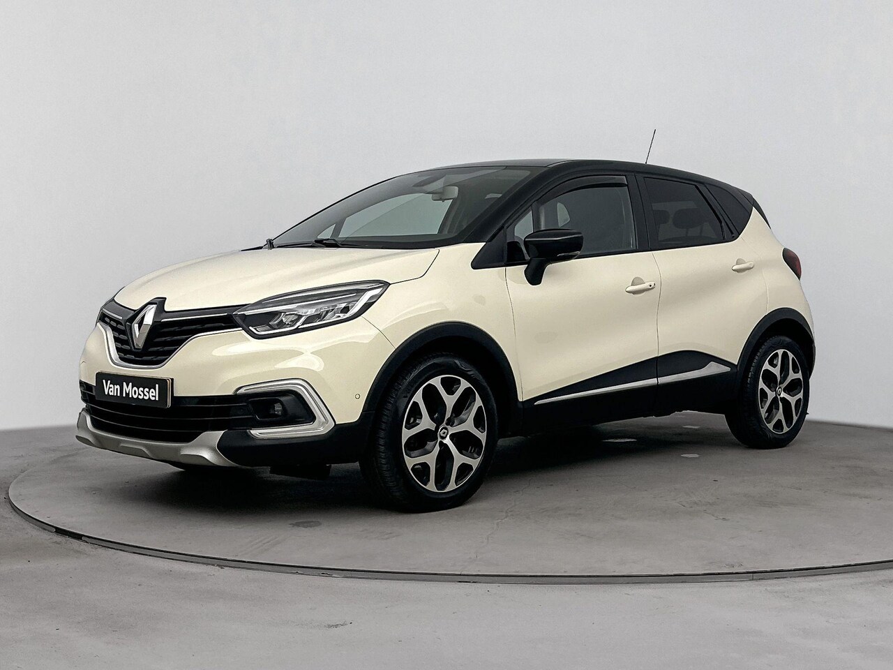Renault Captur - 1.2 TCe 120Pk EDC Intens | Navigatie | 360 Parkeersensoren | Camera | Blind Spot | Climate - AutoWereld.nl
