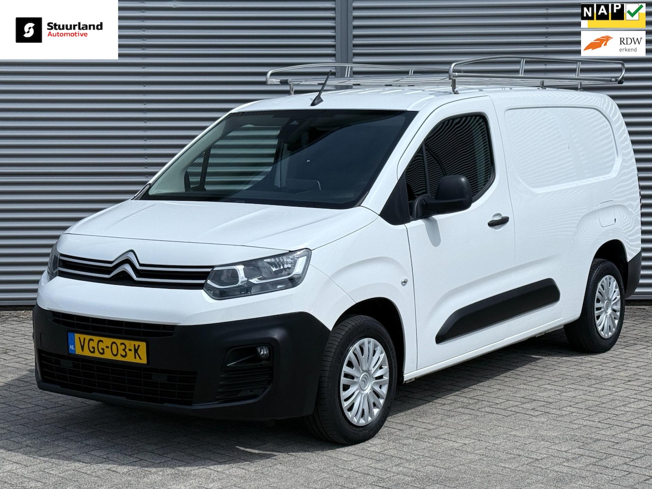 Citroën Berlingo XL - 1.5 BlueHDI L2 100pk Airco/ Cruise/ Camera/ Imperiaal/ Trekhaak/ 2X PDC/ - AutoWereld.nl