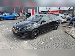 Peugeot 308 - 1.2 130pk GT-Line Automaat | Parkeer Camera | Navigatie | Panorama Dak | Cruise Control |