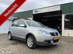 Volkswagen Polo - 1.6-16V Cross