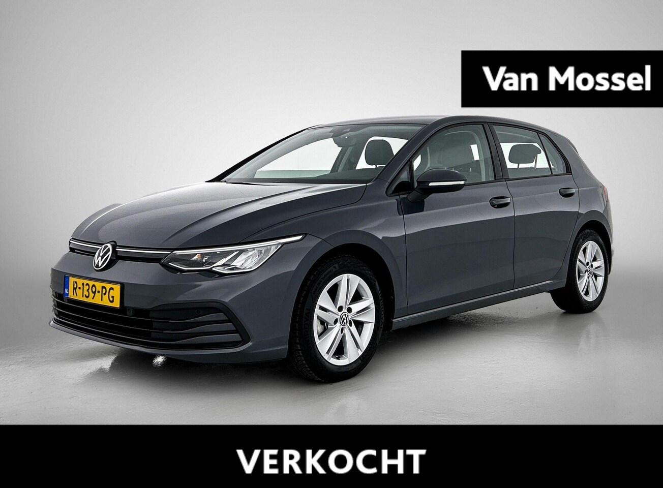Volkswagen Golf - 1.0 TSI Life | Navigatie | All Season Banden | LED | Reservewiel - AutoWereld.nl