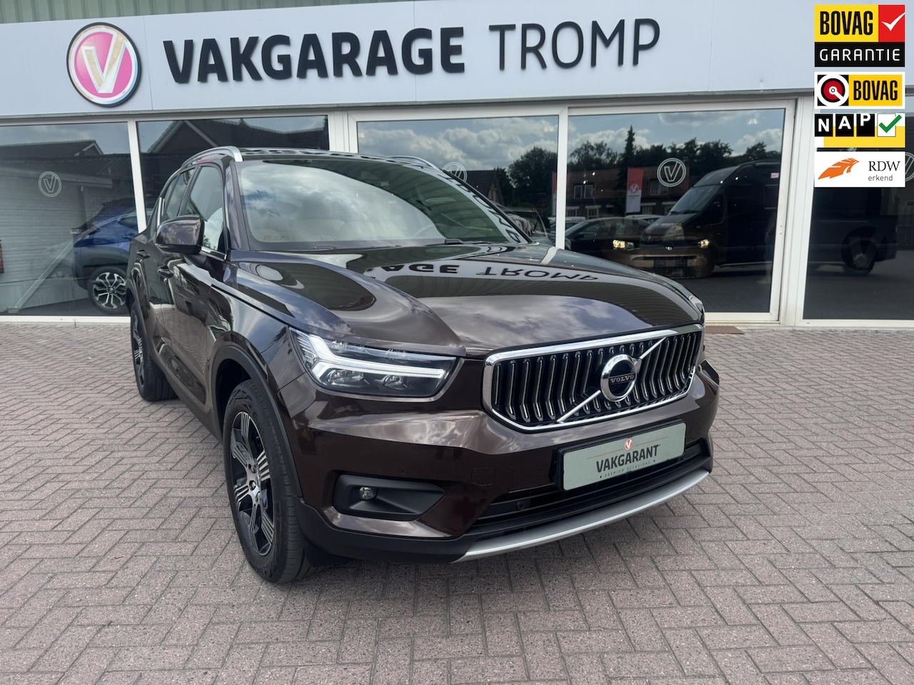 Volvo XC40 - 2.0 T4 Inscription 2.0 T4 Inscription - AutoWereld.nl