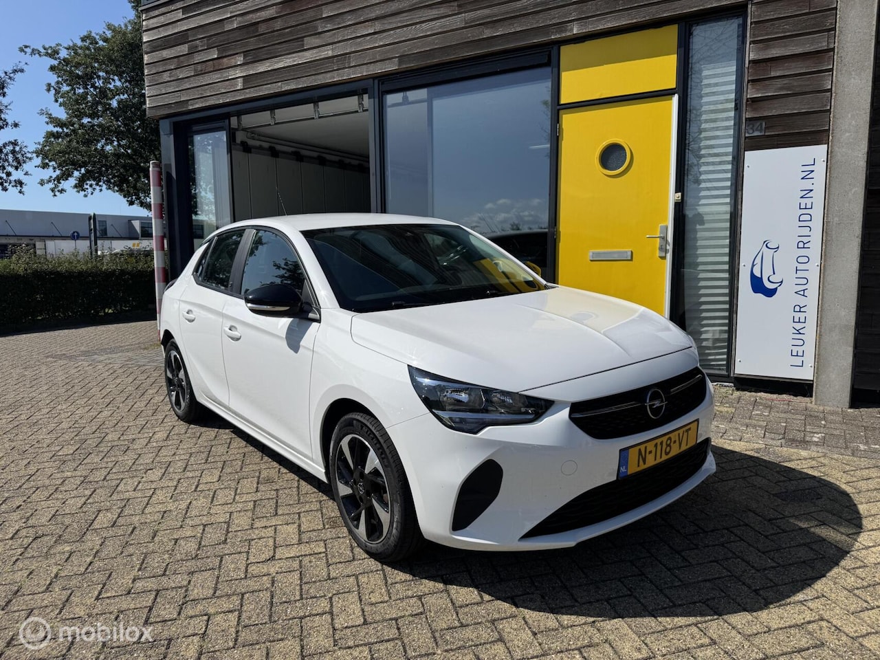 Opel Corsa-e - Elegance 50 kWh Elegance 50 kWh - AutoWereld.nl