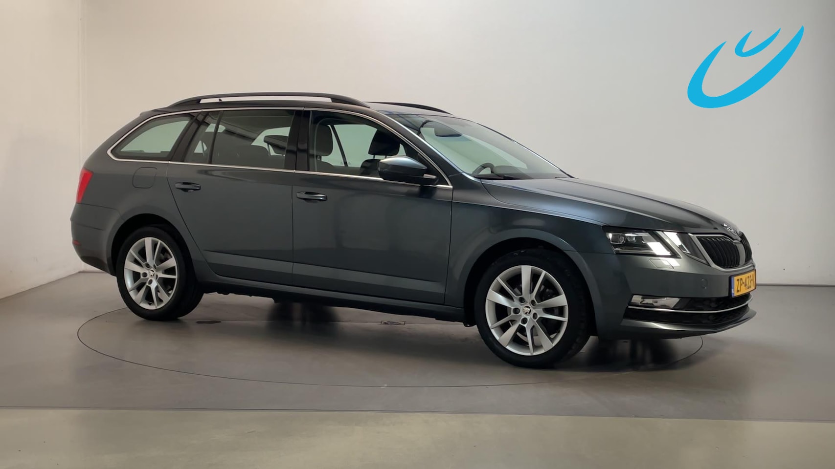 Skoda Octavia Combi - 1.5 TSI 150pk DSG Greentech Style Business LED Navigatie Parkeersensoren App-Connect - AutoWereld.nl