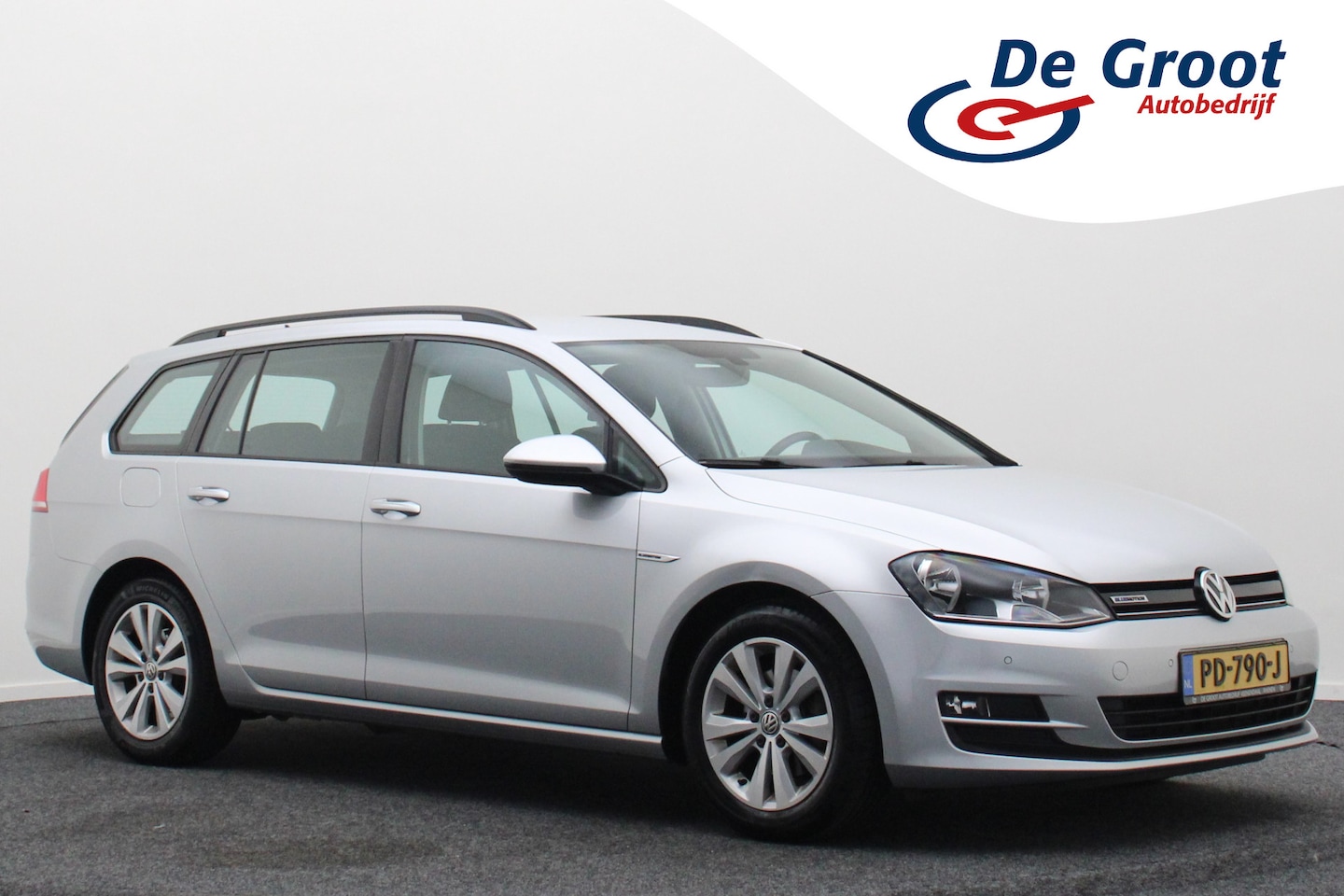 Volkswagen Golf Variant - 1.0 TSI Comfortline Climate, Cruise, Navigatie, Bluetooth, Apple Carplay, PDC, DAB, 16'' - AutoWereld.nl