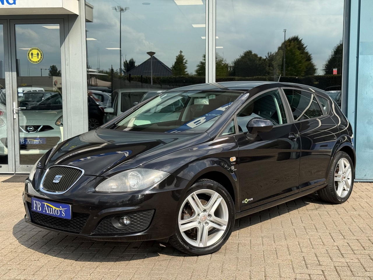 SEAT Leon - 1.2 TSI Ecomotive COPA Airco Lmv Navi - AutoWereld.nl