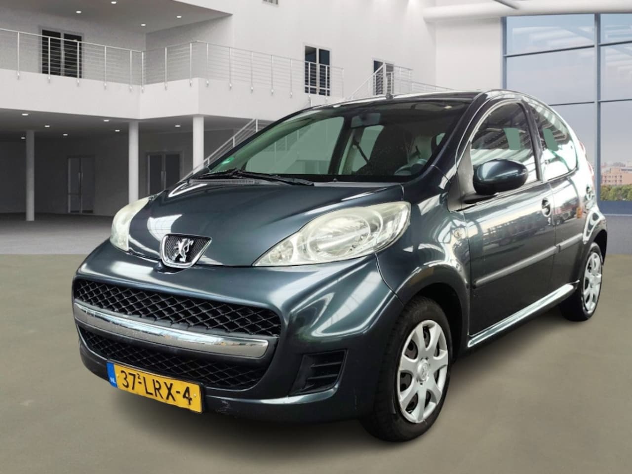Peugeot 107 - 1.0-12V Urban Move/ZUINIG - AutoWereld.nl