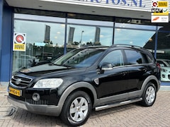 Chevrolet Captiva - 3.2i Executive 4WD Aut. 7-Pers Leer Navi Camera Park.Sens Stoelverw. Trekhaak