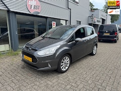 Ford B-Max - 1.0 EcoBoost Titanium / Navi / cruise controle / trekhaak/ airco acc