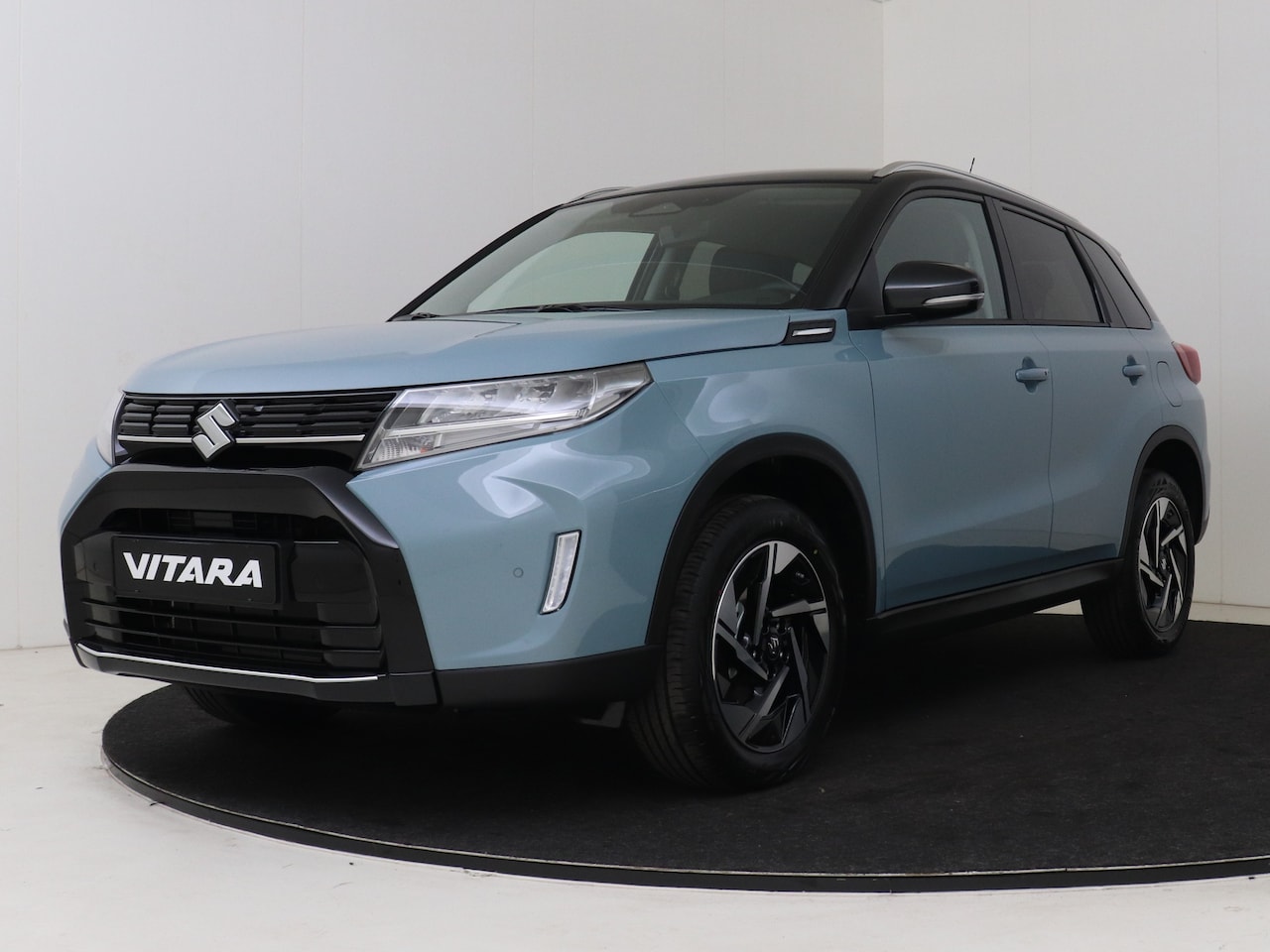 Suzuki Vitara - 1.5 Hybrid Style Nieuw uit voorraad leverbaar! - AutoWereld.nl