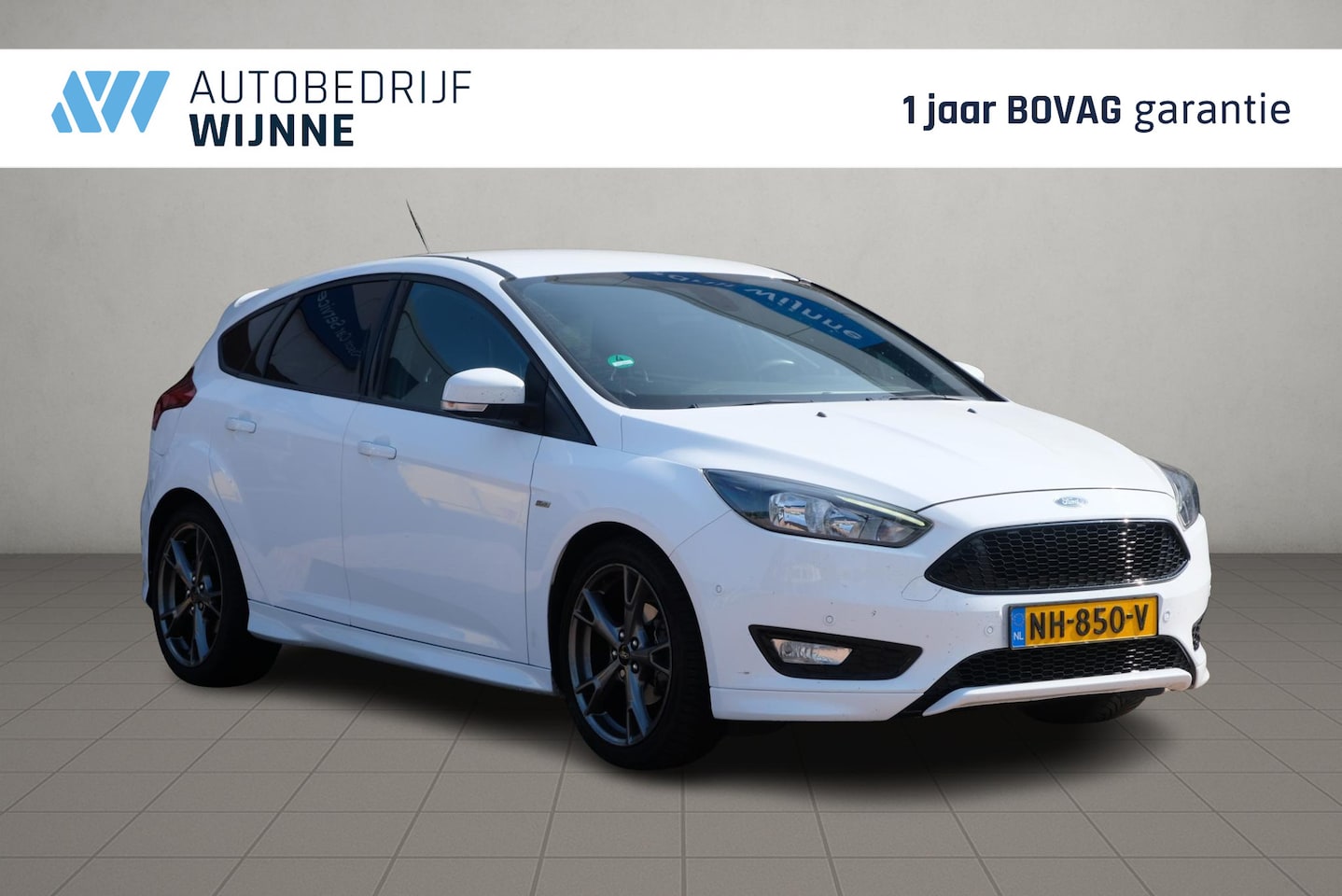 Ford Focus - 1.0 EcoBoost 125pk ST-Line | Navi | 18" velgen | Parkassist | Climate | Cruise - AutoWereld.nl