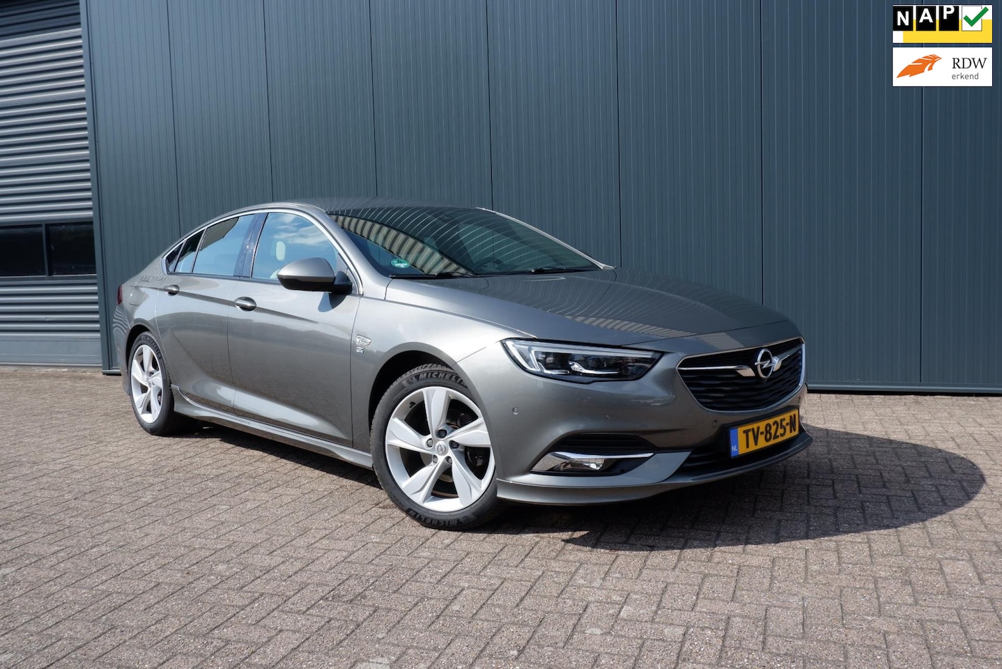 Opel Insignia Grand Sport - 1.5 Turbo Innovation Opc-Line - AutoWereld.nl