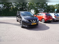 Nissan Qashqai - 1.6 N-Connecta 360 CAMERA TREKHAAK NAVI CRUISE