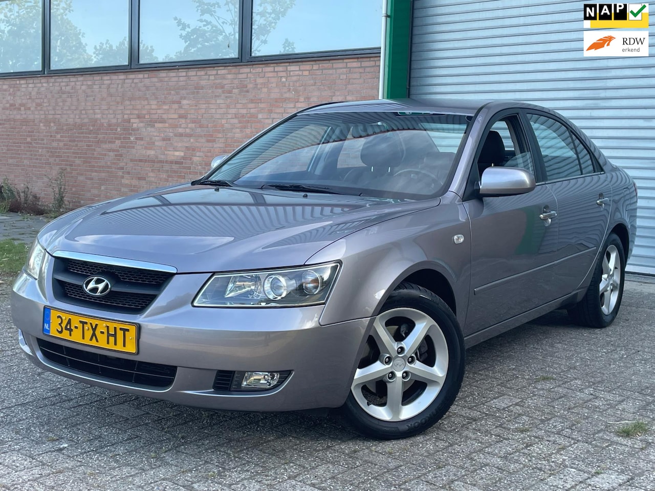 Hyundai Sonata - 3.3 V6 Automaat - AutoWereld.nl