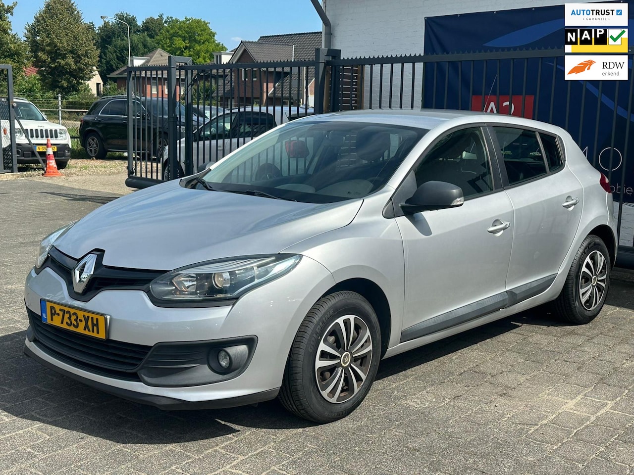 Renault Mégane - 1.2 TCe Expression / CRUISE CONTROL / AIRCO / MULTIFUNCTIONEEL STUURWIEL - AutoWereld.nl