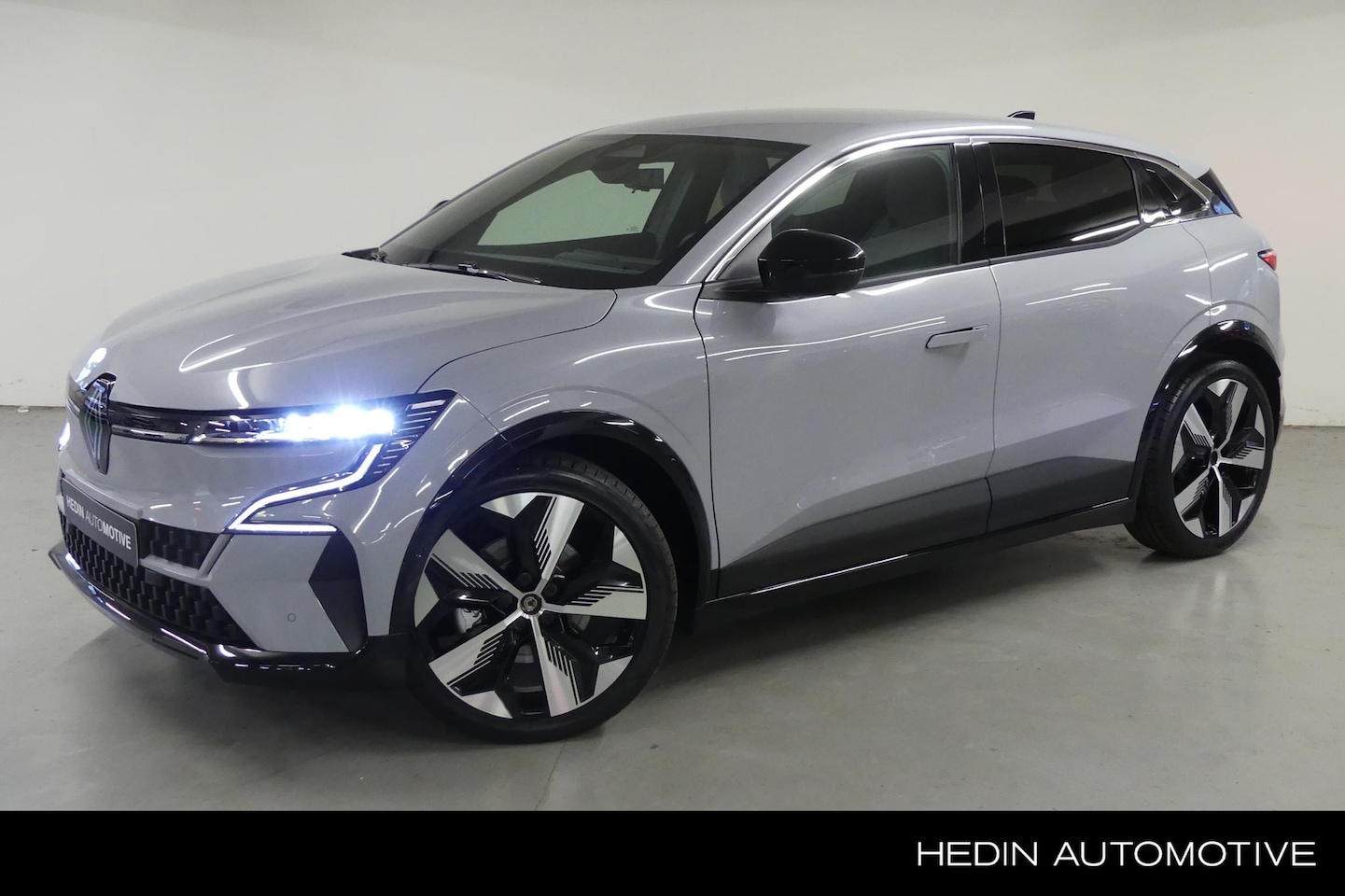 Renault Mégane E-Tech - 100% ELECTRIC Comfort Range Techno 60 kWh | Pack Winter Techno | Pack Advanced Drive Assis - AutoWereld.nl