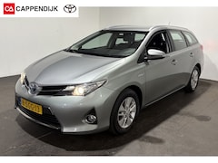 Toyota Auris Touring Sports - 1.8 Hybr. Aspiration | 1e Eigenaar | Dealeronderhouden |