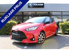 Toyota Yaris - 1.5 Hybrid Launch Edition Bi-Tone | Rijklaar | HUD | Stoel/Stuur-verwarming | Apple/Androi