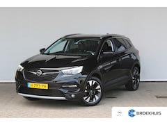 Opel Grandland X - 1.2 Turbo Innovation | Achterbank in delen neerklapbaar | Achteruitrijcamera | Alarm klass