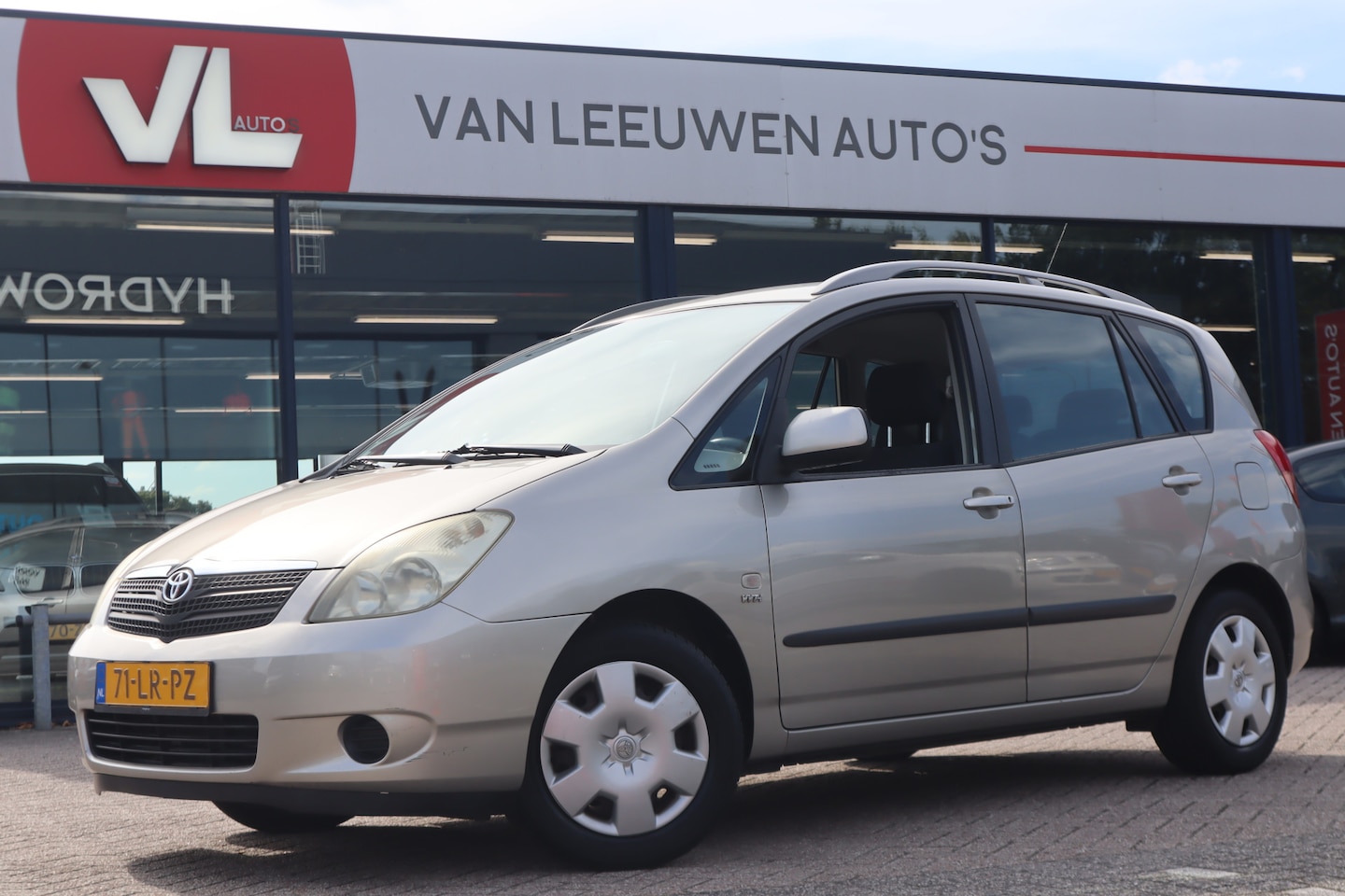 Toyota Corolla Verso - 1.6 VVT-i Linea Terra | Trekhaak | Airco | Apk 09-03-26 - AutoWereld.nl