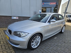 BMW 1-serie - 116i Business Line