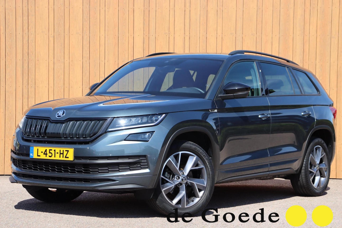 Skoda Kodiaq - 1.5 TSI Sportline Business org.NL canton stuur+stoelverw el.klep camera - AutoWereld.nl