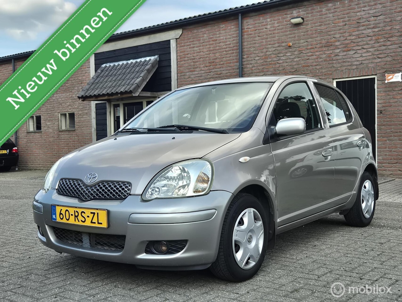 Toyota Yaris - 1.3 VVT-i S-Line Airco Trekhaak CV Elek ramen - AutoWereld.nl