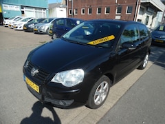 Volkswagen Polo - automaat 1.4-16V Comfortline airco