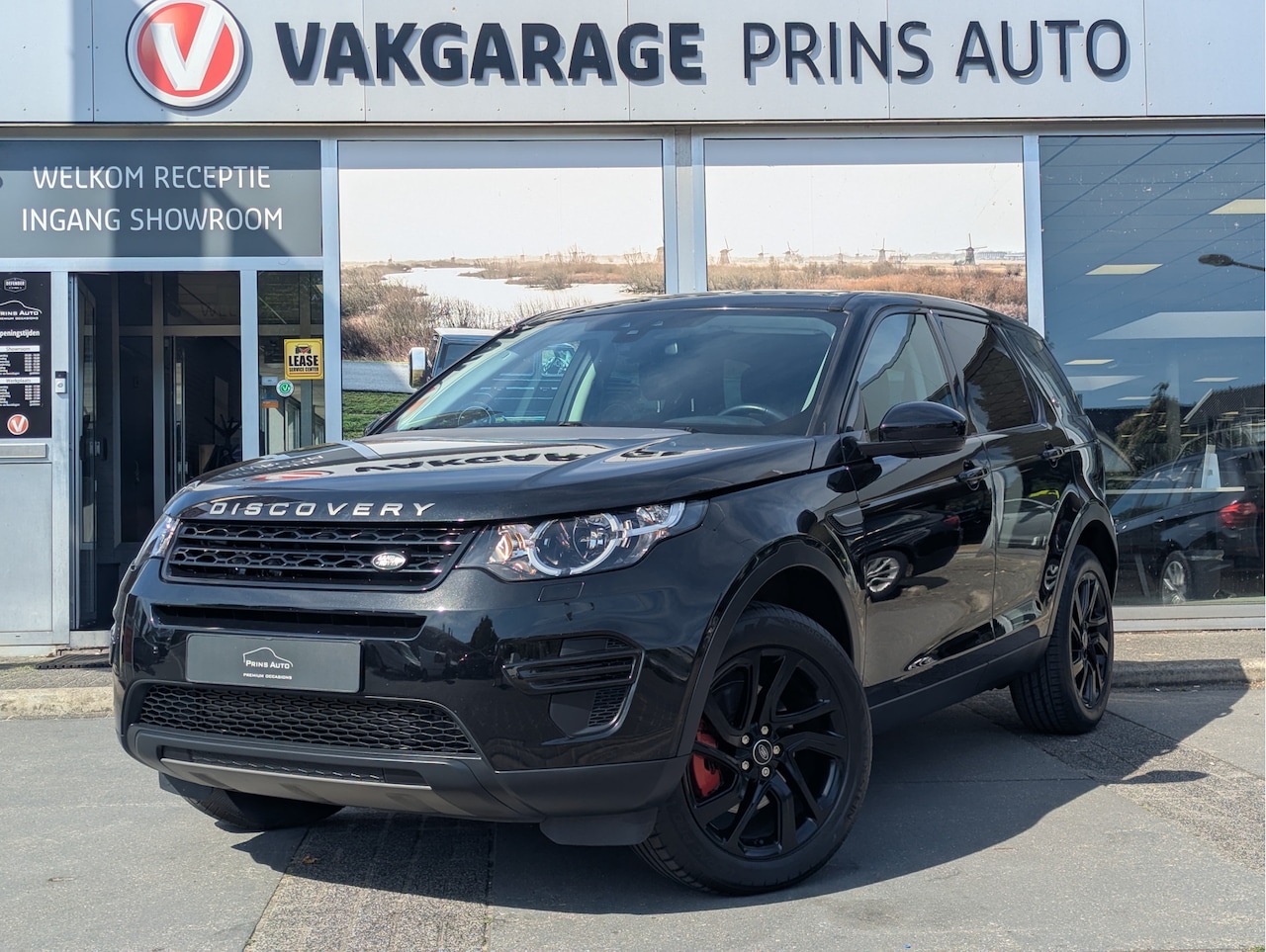 Land Rover Discovery Sport - 2.0 TD4 Pure |TREKHAAK|NAVI|STOELV.|DEALER ONDERH.|ORG.NL|NAP| 3457 - AutoWereld.nl