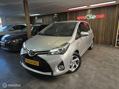 Toyota Yaris - 1.5 Hybrid Aspiration /Camera/ Dealer onderhouden