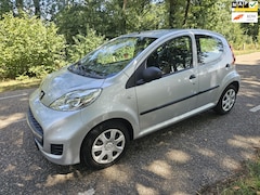 Peugeot 107 - 1.0-12V Accent