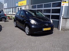 Toyota Aygo - 1.0-12V