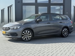 Fiat Tipo Stationwagon - 1.4 T-Jet 16v Airco | PDC | Trekhaak | Nwe APK & beurt