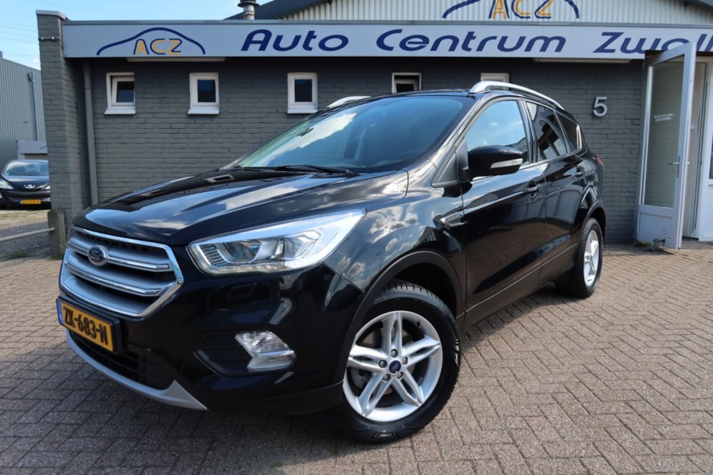 Ford Kuga - 1.5 EcoBoost Titanium 1.5 ECOBOOST  TITANIUM, NAVI , TREKHAAK ENZ... - AutoWereld.nl