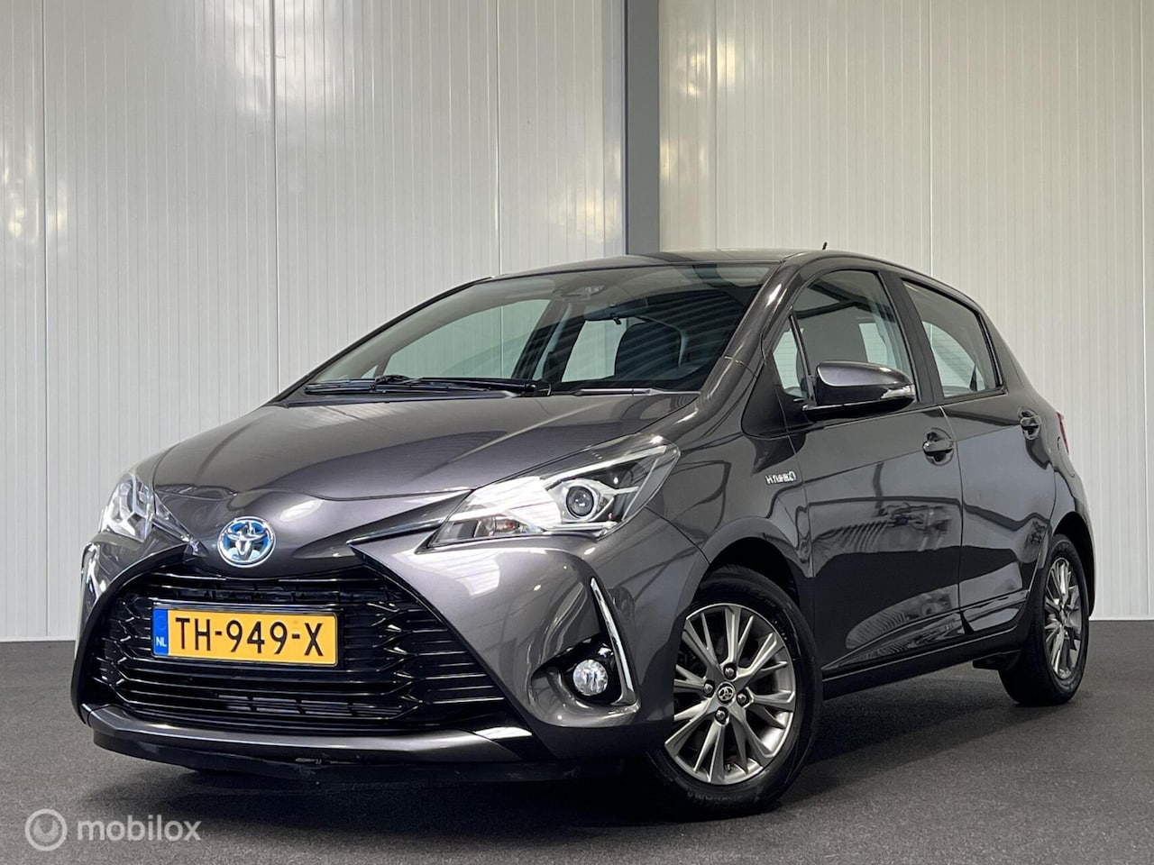 Toyota Yaris - 1.5 Hybrid Design [ dealer historie climate LM ] - AutoWereld.nl