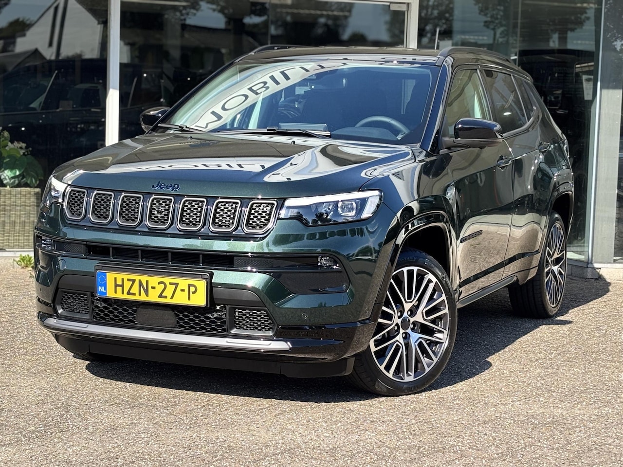 Jeep Compass - 4xe 240 Plug-in Hybrid Electric Summit 4xe 240 Plug-in Hybrid Electric Summit - AutoWereld.nl