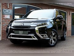 Mitsubishi Outlander - 2.4 PHEV Intense | 1E EIGENAAR | CAMERA | LEER | LED | TREKHAAK